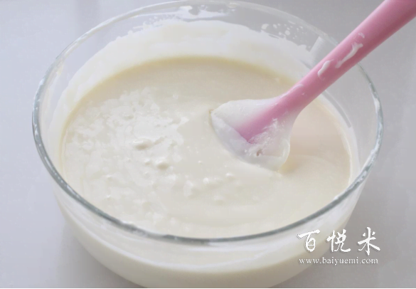 適合烘焙小白操作的蛋糕,無需打發(fā),細膩可口